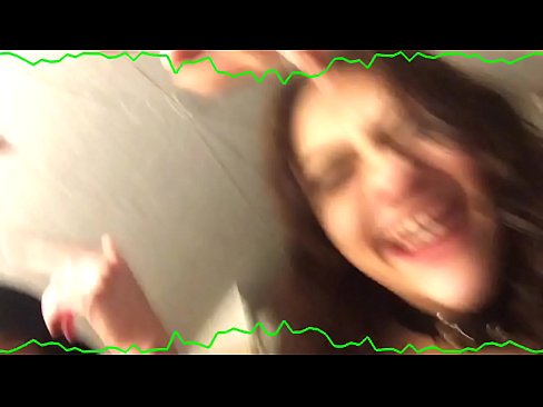 ❤️ 两位性感的黑发美女情感内裤留住混蛋古怪的婊子 ❤❌ Hard porn ❌️