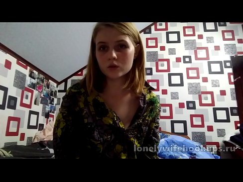 ❤️ 来自俄罗斯的年轻金发碧眼的学生喜欢更大的阴茎。 ❤❌ Hard porn ❌️
